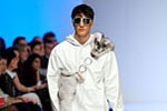 Photo from LG Toronto Fashion Week, Fall/Winter 2009-2010: Travis Taddeo Fashion Show