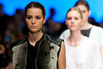 Photo from LG Toronto Fashion Week, Fall/Winter 2009-2010: Travis Taddeo Fashion Show