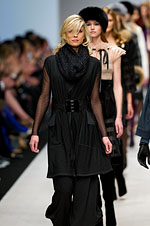 Photo from LG Toronto Fashion Week, Fall/Winter 2009-2010: Lundstrom Fashion Show