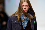 Photo from LG Toronto Fashion Week, Fall/Winter 2009-2010: Bustle Fashion Show