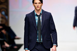 Photo from LG Toronto Fashion Week, Fall/Winter 2009-2010: Bustle Fashion Show
