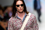 Photo from LG Toronto Fashion Week, Fall/Winter 2009-2010: Bustle Fashion Show