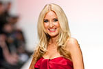 Photo from LG Toronto Fashion Week, Fall/Winter 2009-2010: Heart
    Truth Fashion Show