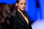 Photo from LG Toronto Fashion Week, Fall/Winter 2009-2010: Andy The-Anh Fashion Show