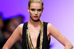 Photo from LG Toronto Fashion Week, Fall/Winter 2009-2010: Carlie Wong Fashion Show