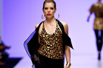 Photo from LG Toronto Fashion Week, Fall/Winter 2009-2010: Carlie Wong Fashion Show