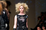 Photo from LG Toronto Fashion Week, Fall/Winter 2009-2010: Lucian
    Matis Fashion Show