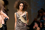 Photo from LG Toronto Fashion Week, Fall/Winter 2009-2010: Lucian
    Matis Fashion Show